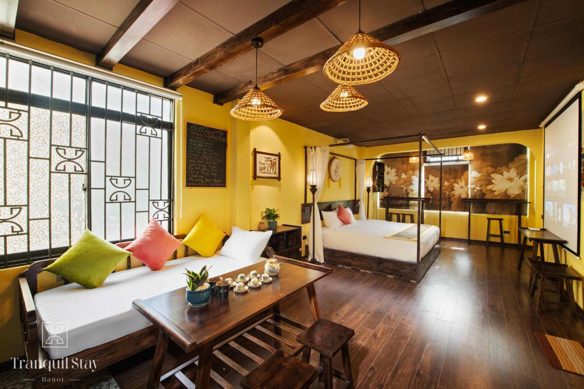 Old Quarter Railside Respite Hà Nội